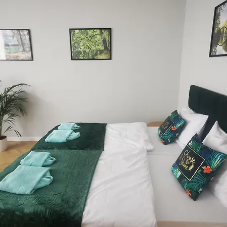 Under The Hill Apartment